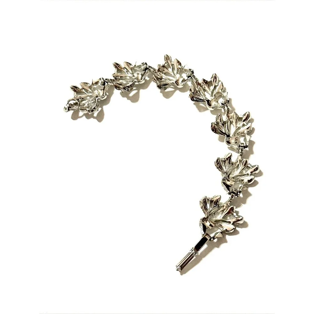 Vintage Ornate Leaf Bracelet Silver Tone Textured Openwork Botanical MCM 7.5